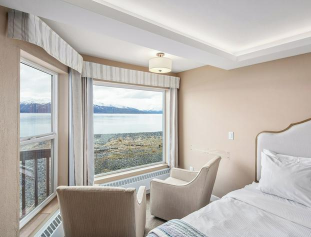 Land's End Resort hotel detail image 4