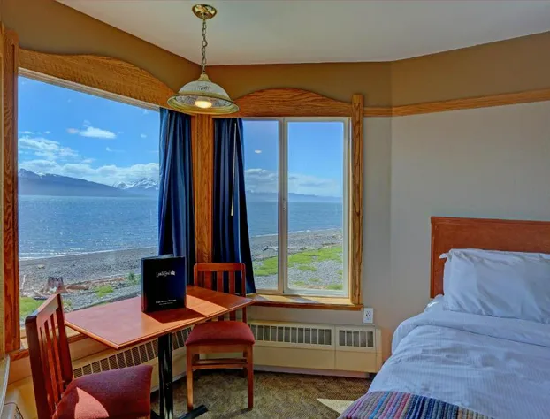 Land's End Resort hotel detail image 4