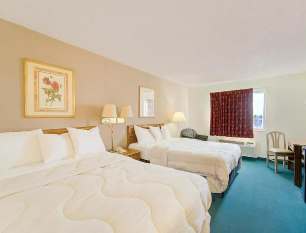 Capital O Amerihost Inn and Suites Mexico Hwy 54 MO hotel detail image 4