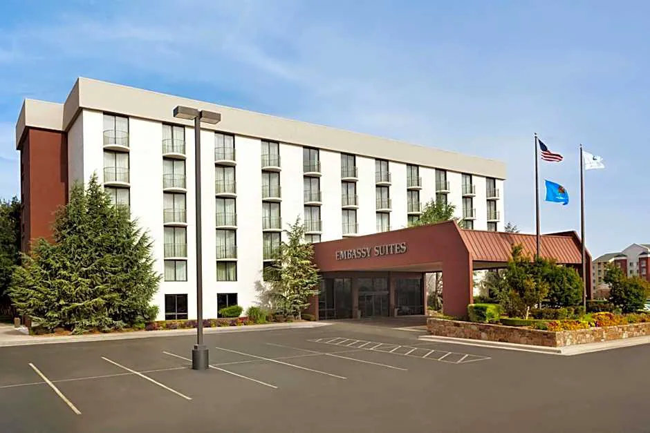 Embassy Suites by Hilton Oklahoma City Will Rogers Airport hotel hero