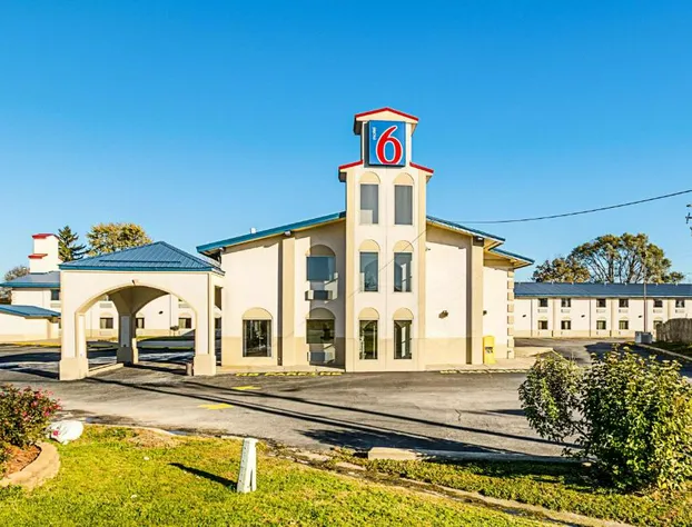 Motel 6 Urbana, IL hotel detail image 4