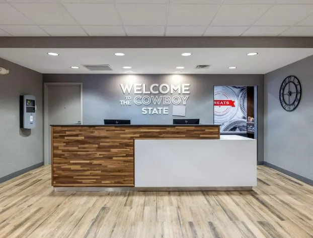 Hampton Inn & Suites Casper hotel detail image 3