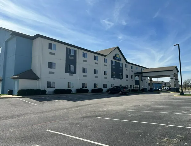 Days Inn by Wyndham Copperas Cove hotel detail image 1