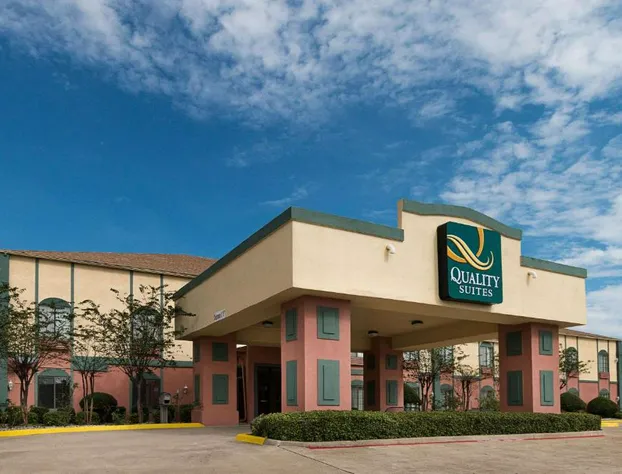 Quality Suites hotel detail image 3