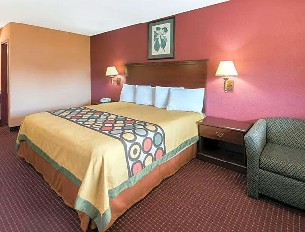 Super 8 by Wyndham Strongsville/Cleveland hotel detail image 4