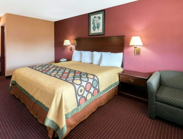 Super 8 by Wyndham Strongsville/Cleveland hotel detail image 4