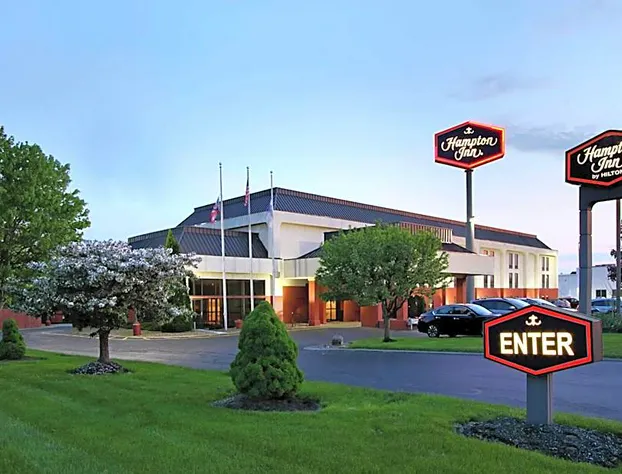 Hampton Inn Ashtabula hotel detail image 3