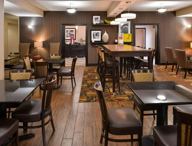 Wingate by Wyndham Steubenville hotel detail image 2