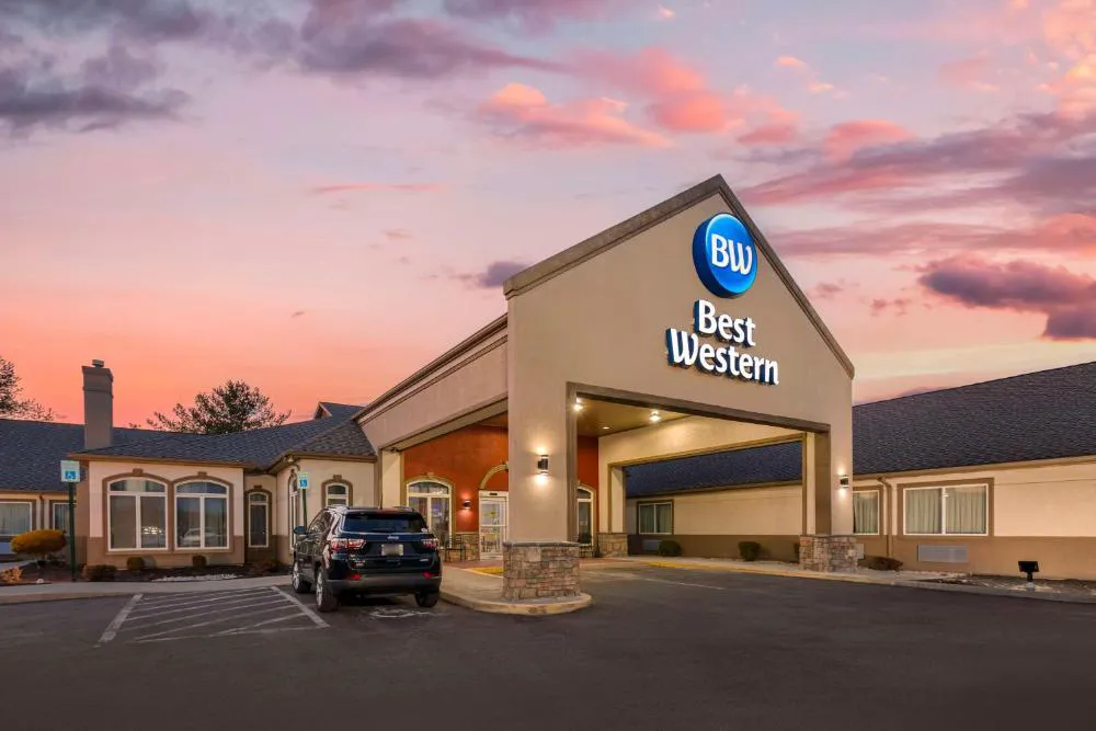 Best Western Chambersburg hotel hero