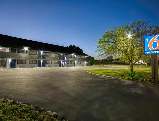 Motel 6 - OSU N hotel detail image 2