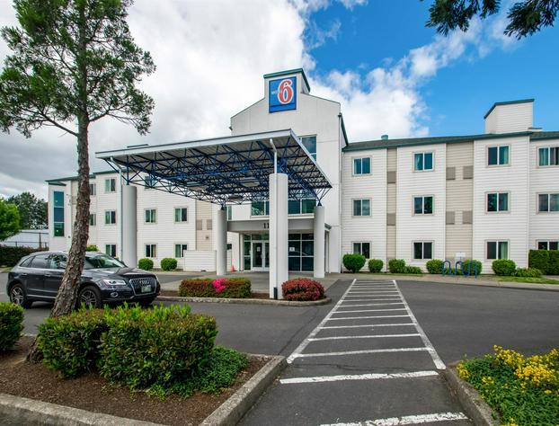 Motel 6-Portland OR - I-5 hotel detail image 2
