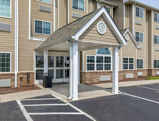 Microtel Inn & Suites by Wyndham Manchester hotel detail image 3