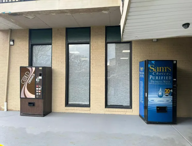 Red Roof Inn Manchester hotel detail image 1