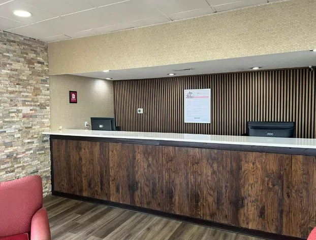 Red Roof Inn Manchester hotel detail image 3