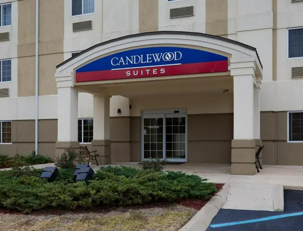 Candlewood Suites Pearl by IHG hotel detail image 1