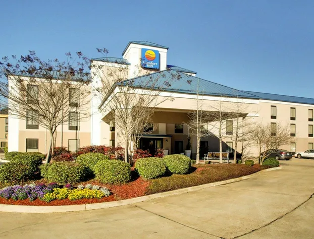 Comfort Inn Pearl-Jackson hotel detail image 1
