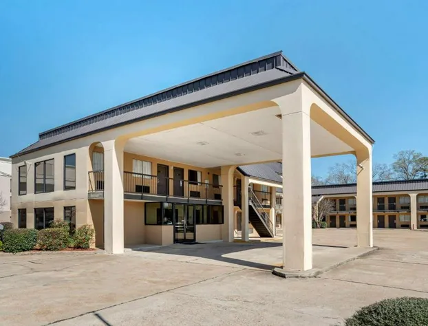 Econo Lodge Pearl - Jackson hotel detail image 3