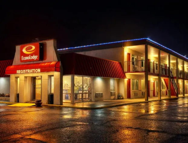 Econo Lodge Washington NC North hotel detail image 1