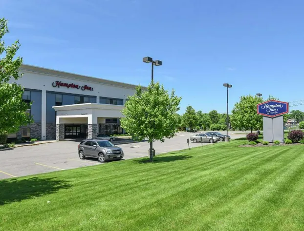 Hampton Inn Youngstown-North hotel detail image 4