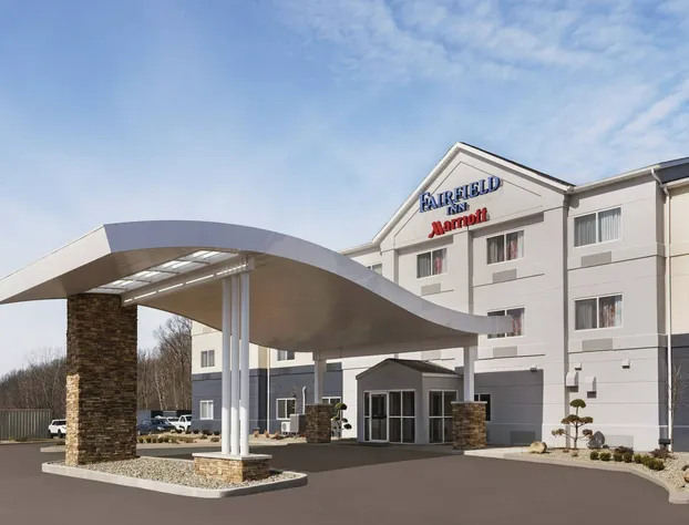 Fairfield Inn Warren Niles hotel detail image 1