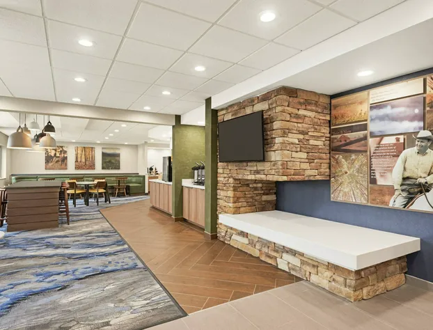 Fairfield Inn Warren Niles hotel detail image 2