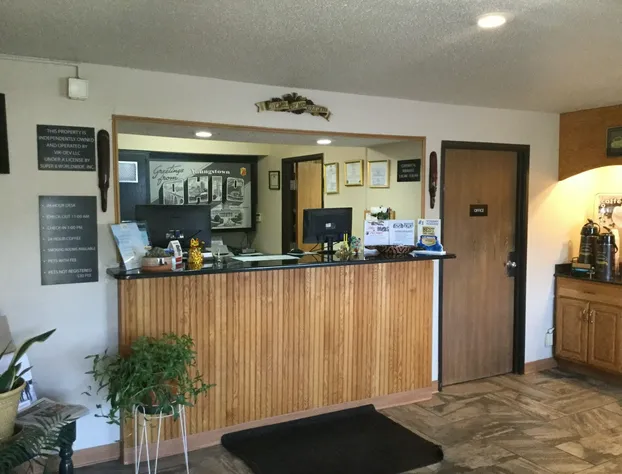 Super 8 by Wyndham Youngstown/Austintown hotel detail image 3