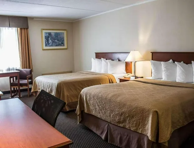 Baymont by Wyndham Youngstown hotel detail image 2