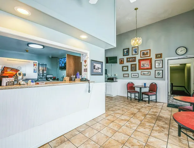 Hotel 8 hotel detail image 3