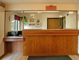 Super 8 by Wyndham Cloquet hotel detail image 1