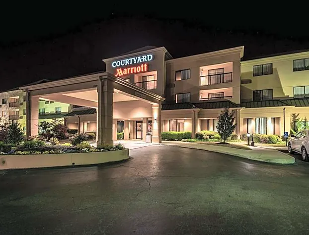 Courtyard By Marriott Tupelo hotel detail image 2
