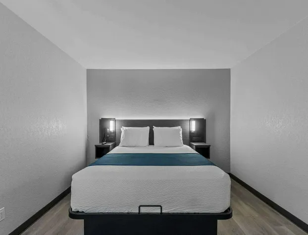 Motel 6 Brighton CO Denver Northeast hotel detail image 4