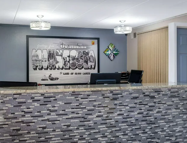 Super 8 by Wyndham Owatonna hotel detail image 2