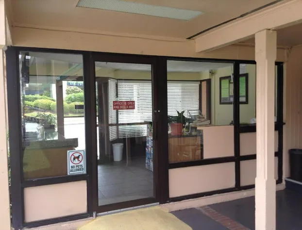 Royal Palace Inn & Suites hotel detail image 3