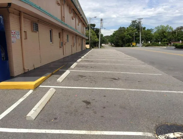 Royal Palace Inn & Suites hotel detail image 4