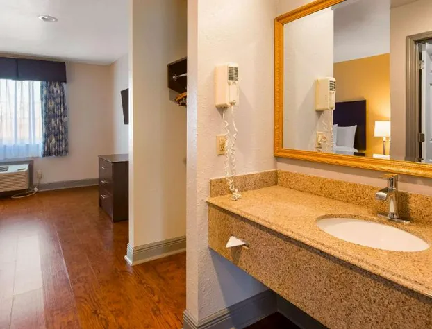 SureStay Plus Hotel by Best Western Hammond hotel detail image 4