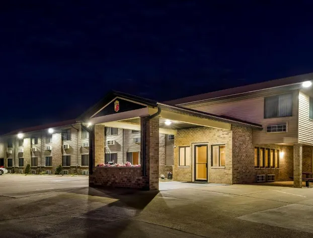 Super 8 by Wyndham Jefferson hotel detail image 3