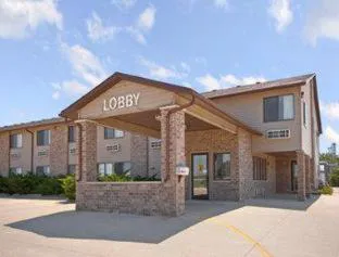 Super 8 by Wyndham Jefferson hotel detail image 1