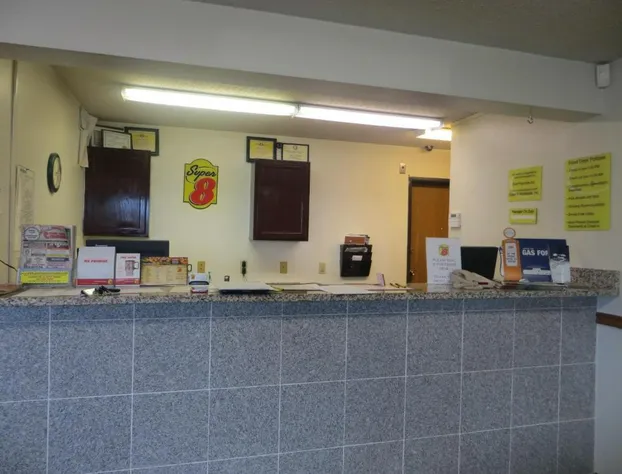 Super 8 by Wyndham Jefferson hotel detail image 2