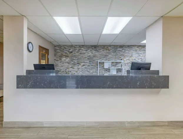 Super 8 by Wyndham Butte MT hotel detail image 4