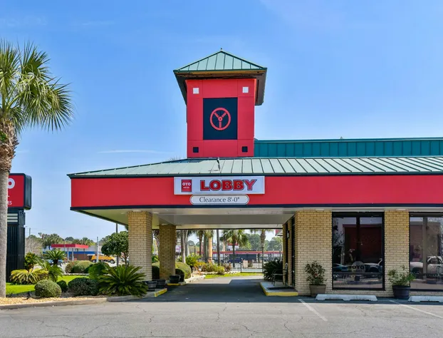 OYO Hotel Lake Park/Valdosta I-75, Exit 5 hotel detail image 1