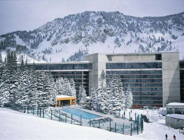 The Cliff Lodge and Spa hotel detail image 1