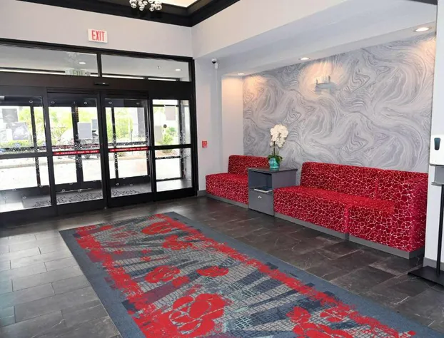 Hampton Inn Valdosta/Lake Park Area hotel detail image 3