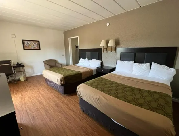 Posh Inn & Suites hotel detail image 1