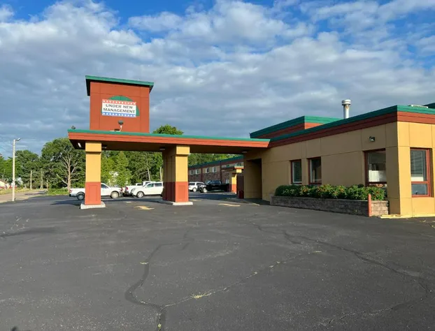 Posh Inn & Suites hotel detail image 1