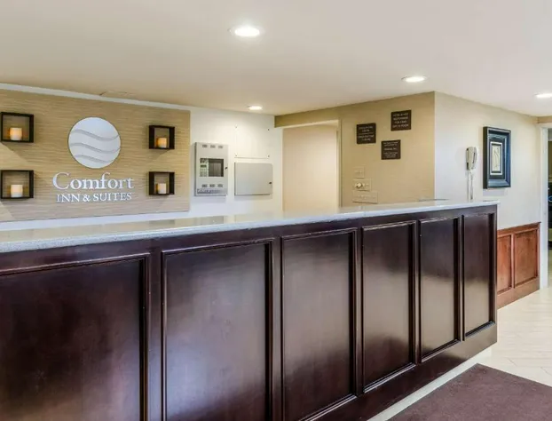 Comfort Inn & Suites West Springfield hotel detail image 4