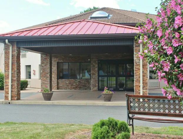 Comfort Inn & Suites West Springfield hotel detail image 1