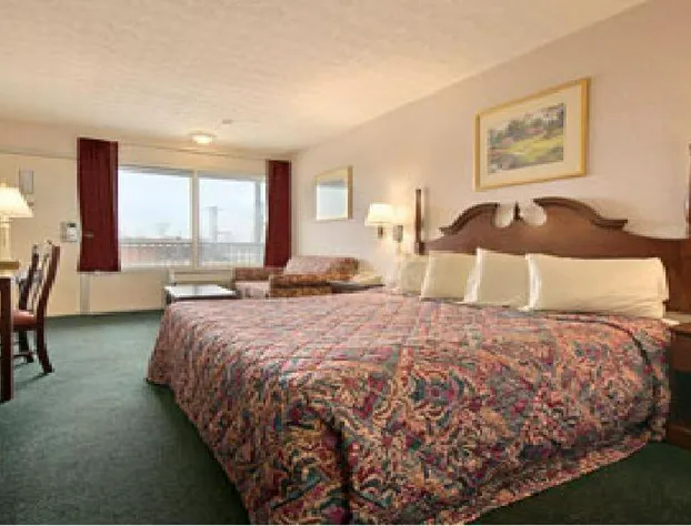 Days Inn & Suites by Wyndham Dayton North hotel detail image 3