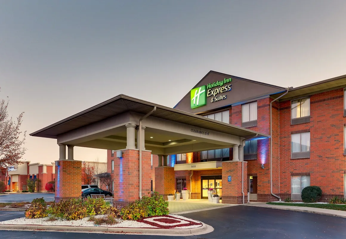 Holiday Inn Express Hotel & Suites Dayton-Centerville by IHG hotel hero
