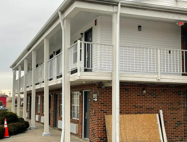 Deerfield Inn hotel detail image 2