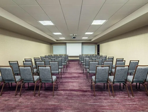 Courtyard by Marriott Dayton North hotel detail image 4